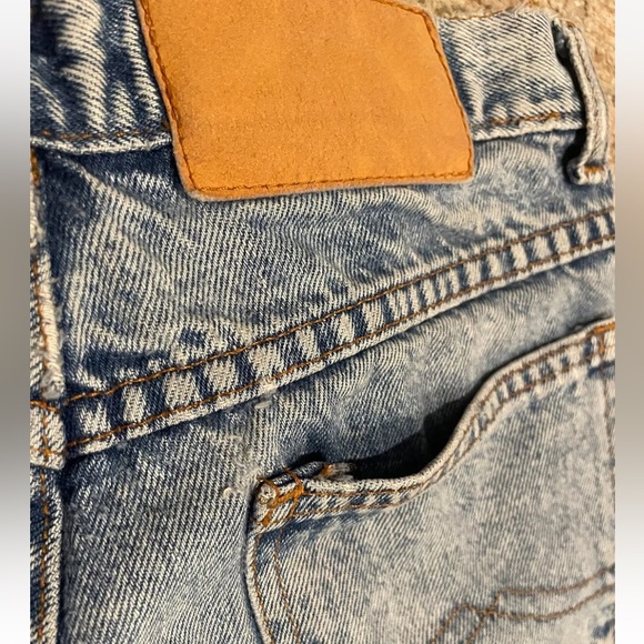 Vintage Bugle Boy Jean Cut Off Shorts Jorts Mens 32 Light Wash - Picture 6 of 12